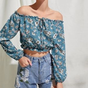 Blue off the shoulder floral long sleeve crop top